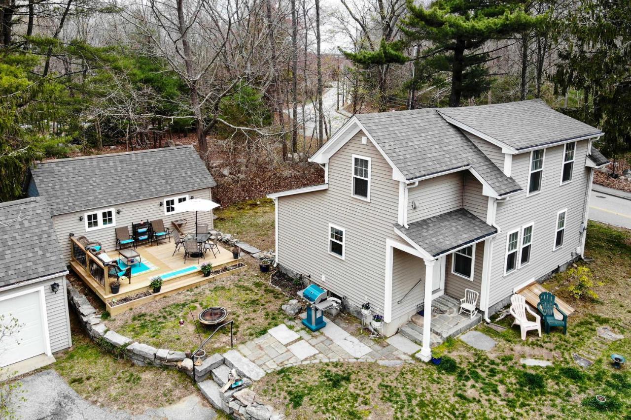 Remodeled Farmhouse In Waterford Near 2 Beaches! エクステリア 写真