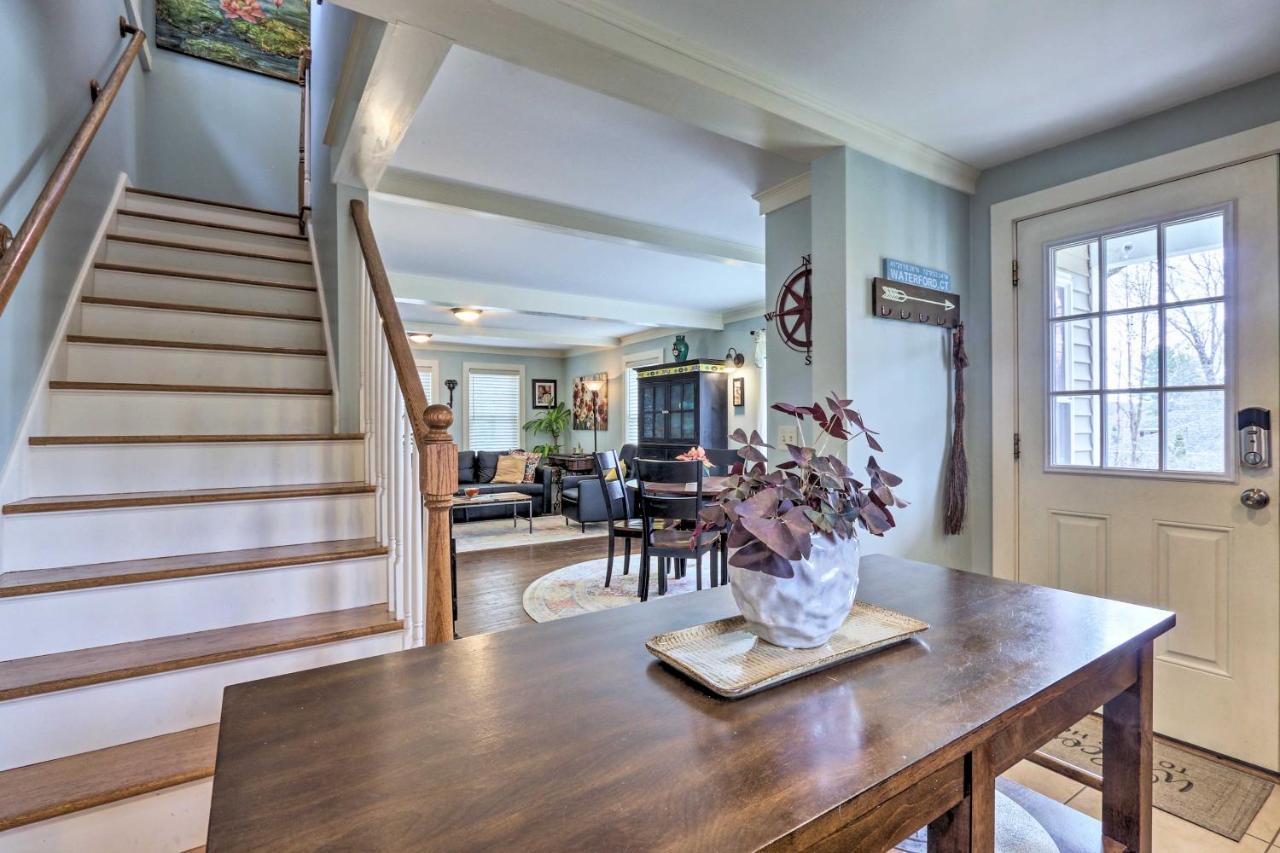 Remodeled Farmhouse In Waterford Near 2 Beaches! エクステリア 写真