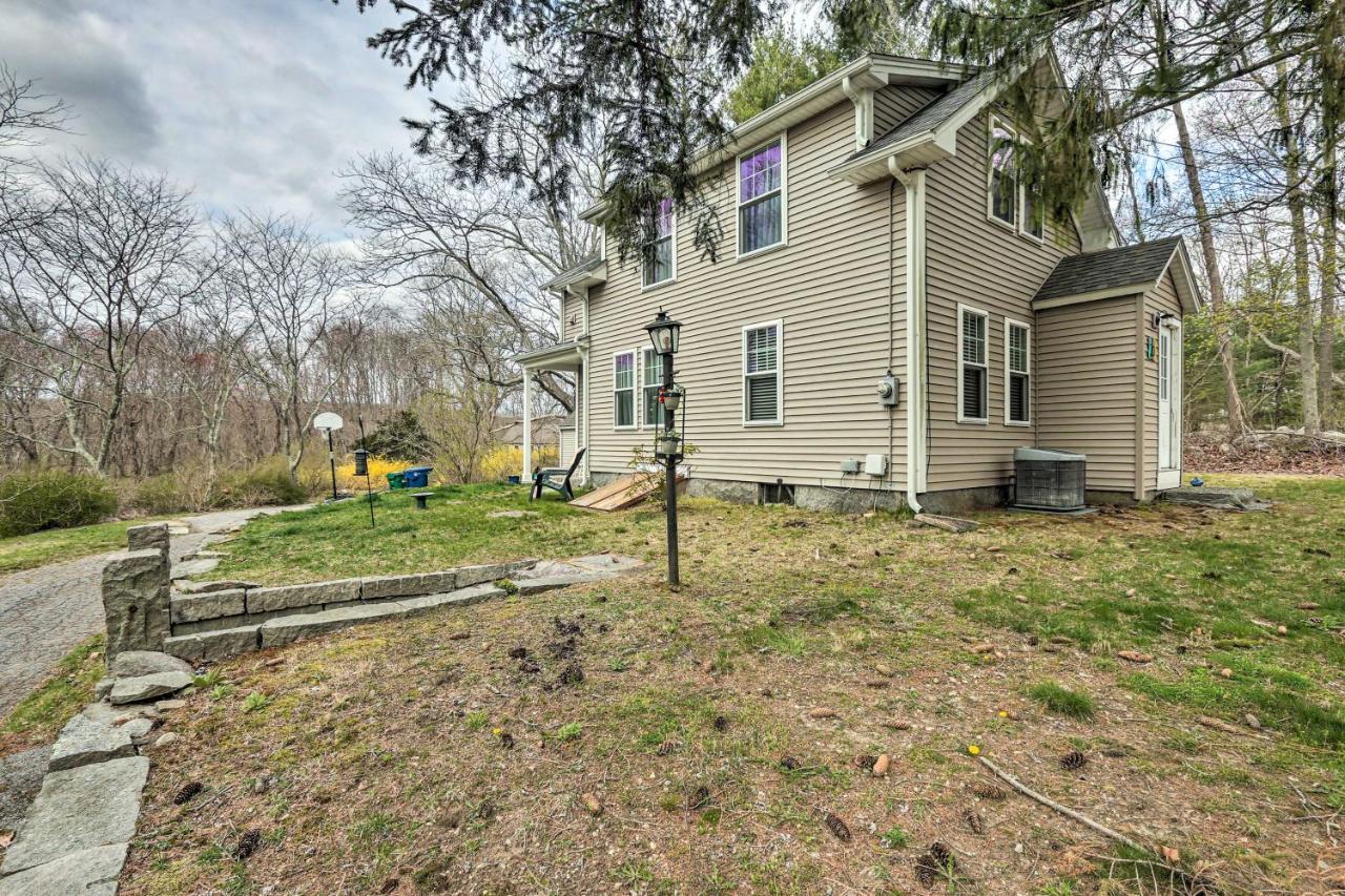Remodeled Farmhouse In Waterford Near 2 Beaches! エクステリア 写真