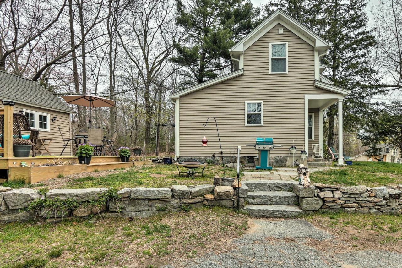Remodeled Farmhouse In Waterford Near 2 Beaches! エクステリア 写真