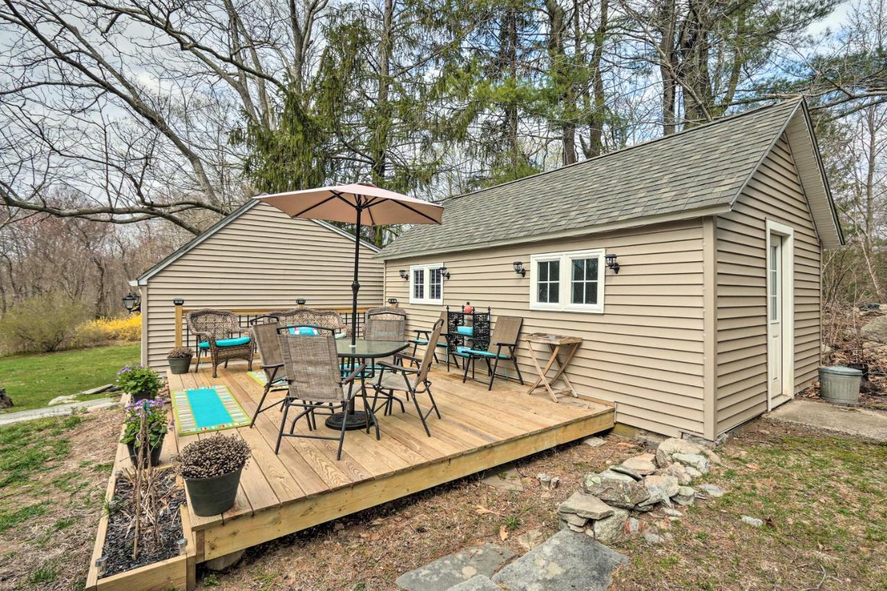 Remodeled Farmhouse In Waterford Near 2 Beaches! エクステリア 写真